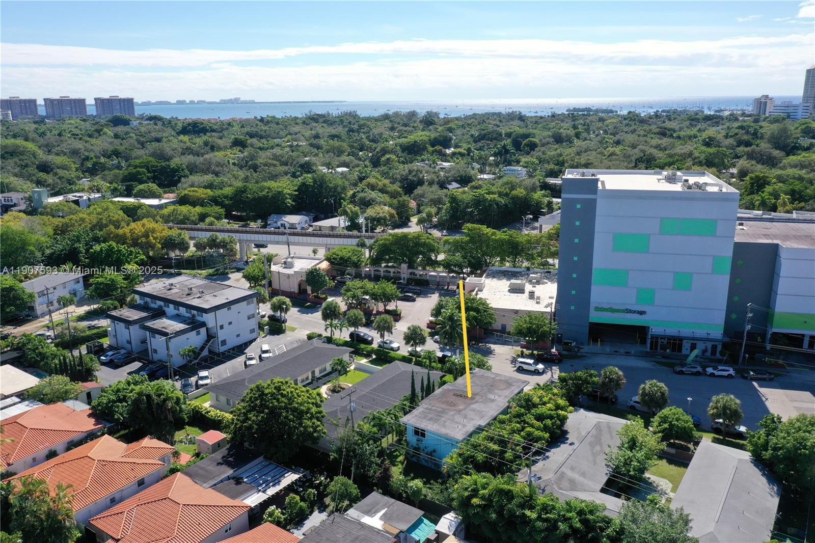 SILVER BLUFF EST SEC C - Residential Lease