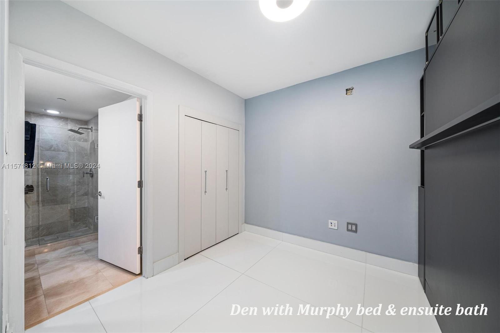 JADE BEACH - Residential