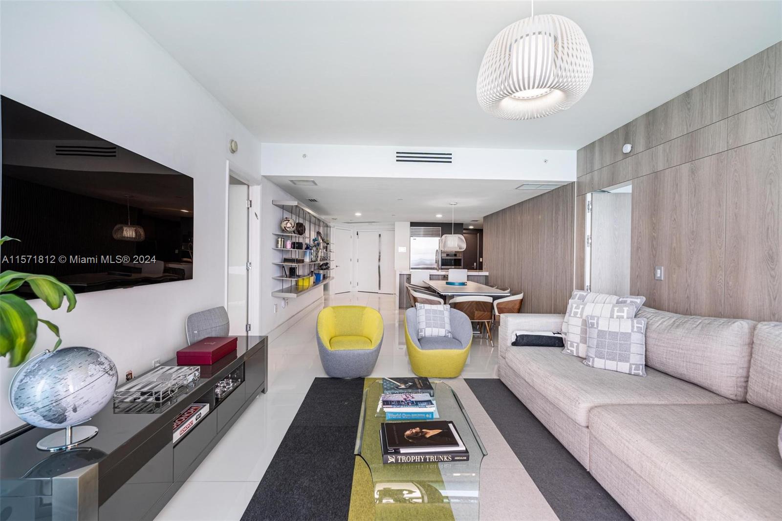 JADE BEACH - Residential