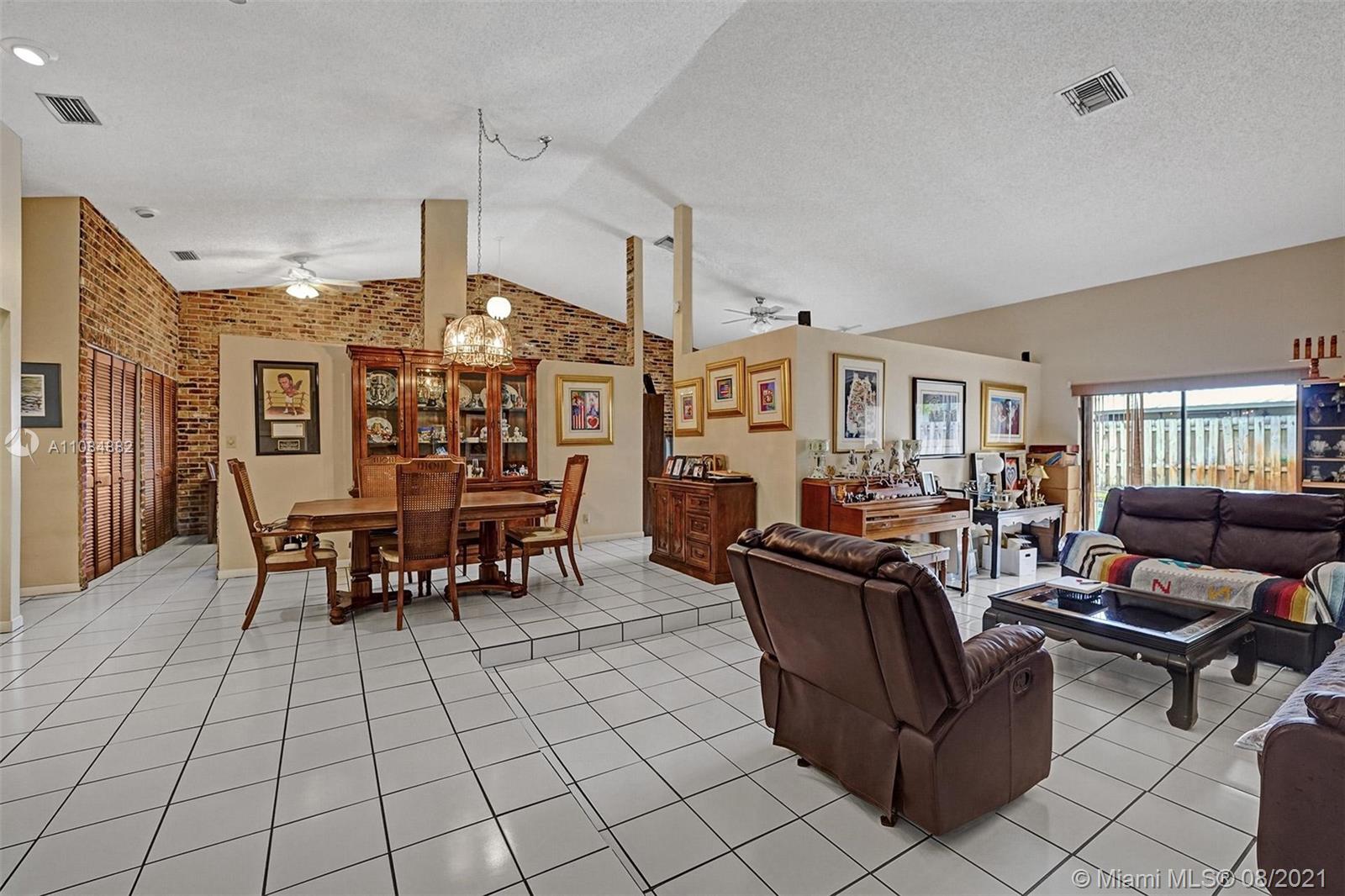 CITY OF LAUDERHILL SEC 1 - Residential