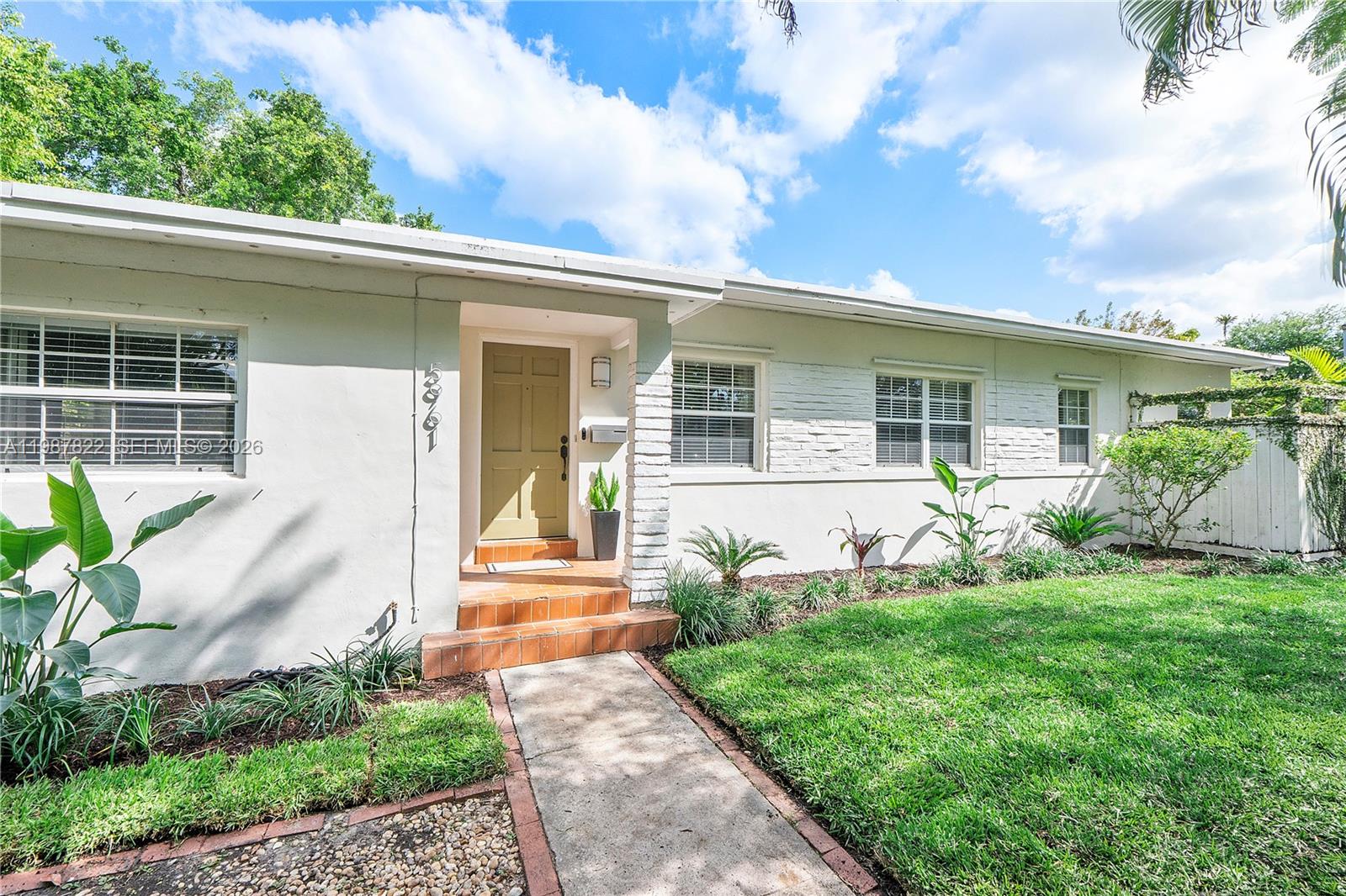 RIVIERA ESTATES 1ST ADDN - Residential