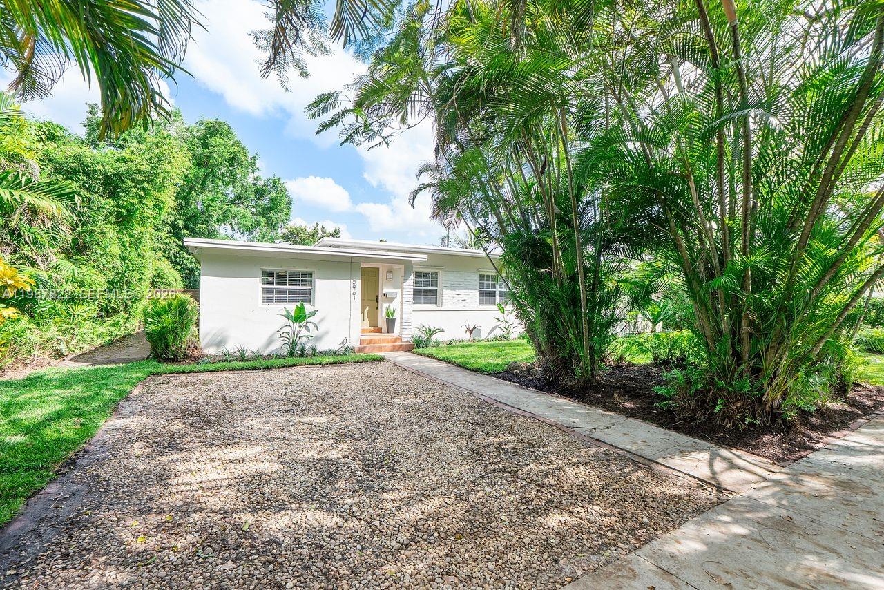 RIVIERA ESTATES 1ST ADDN - Residential