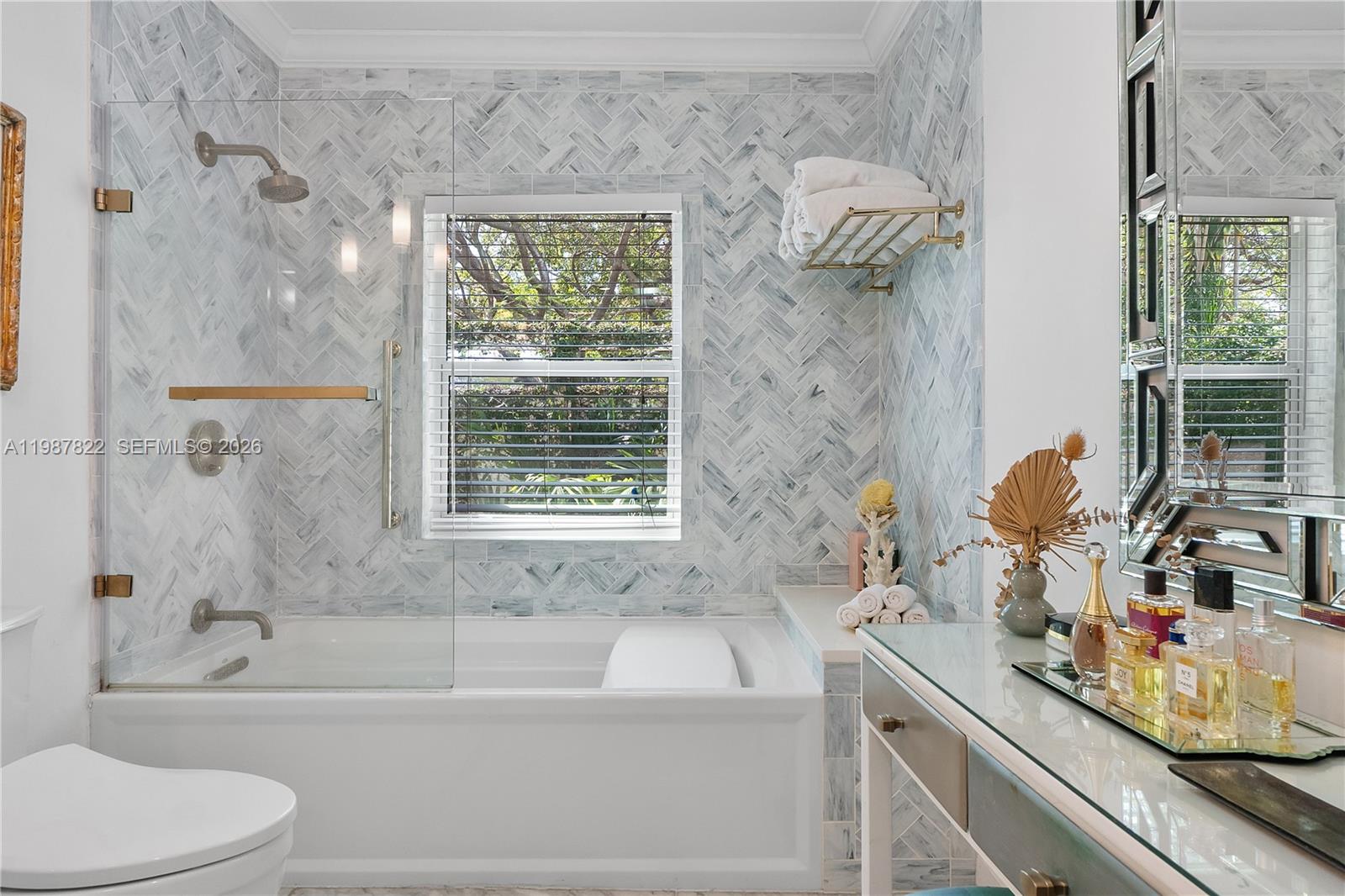 RIVIERA ESTATES 1ST ADDN - Residential