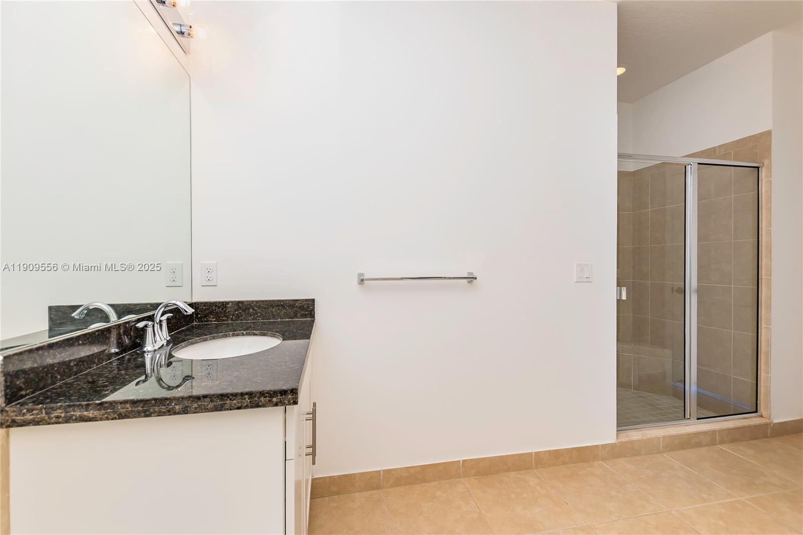 MONTCLAIR - Residential Lease