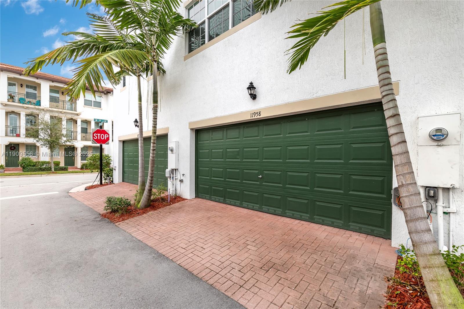 MONTCLAIR - Residential Lease