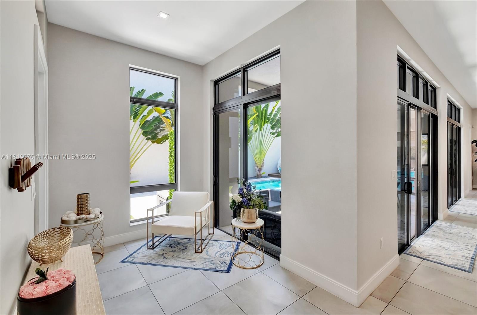 8169 NW 48th Ter
