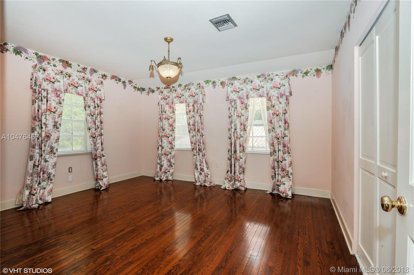 GABLES ESTATES - Residential