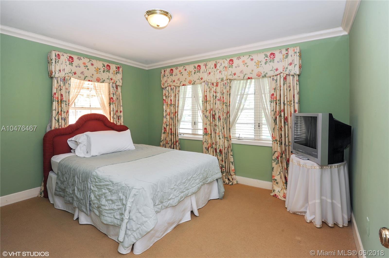 GABLES ESTATES - Residential