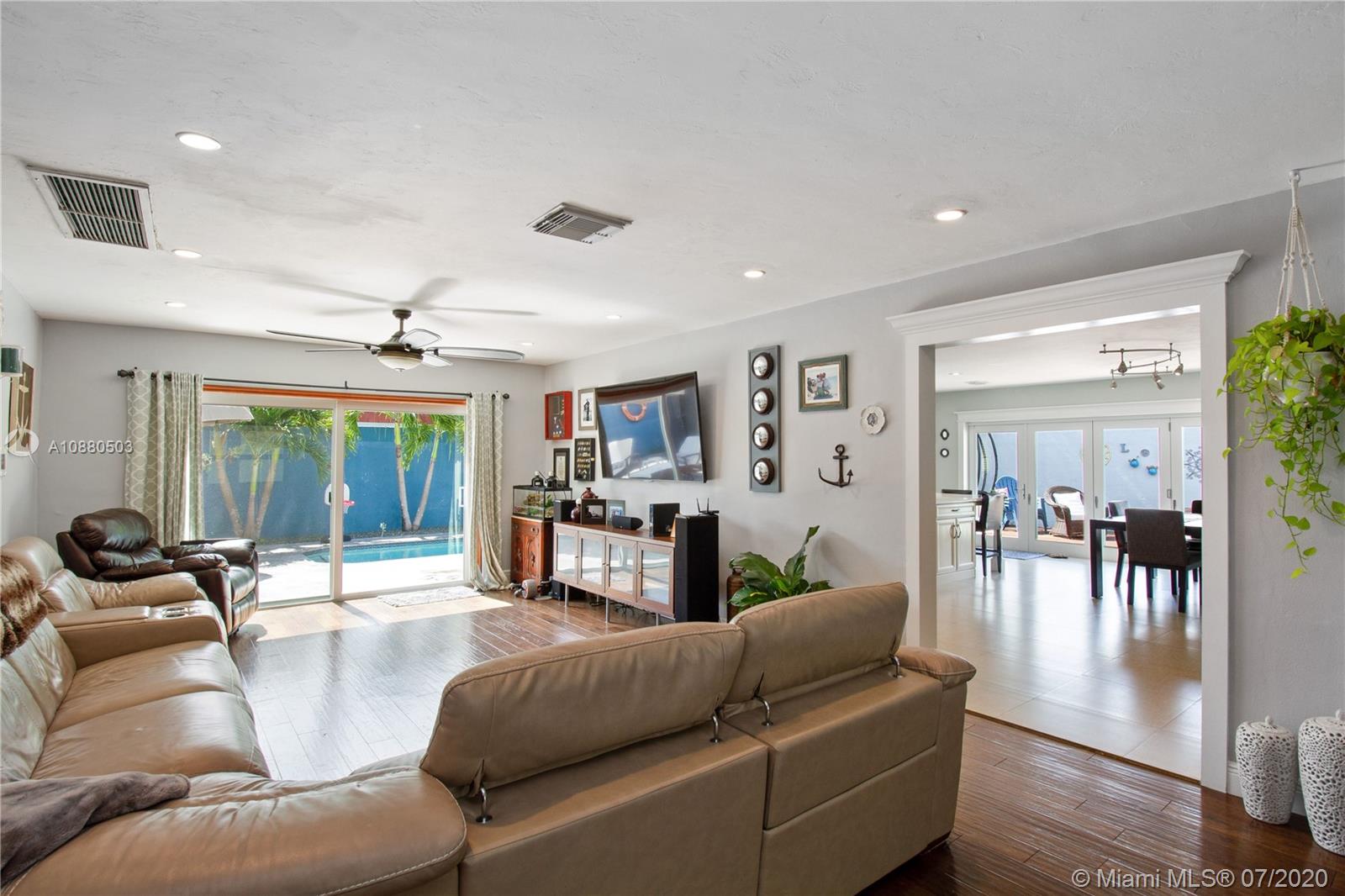 HEFTLER HOMES SUNSET PARK - Residential