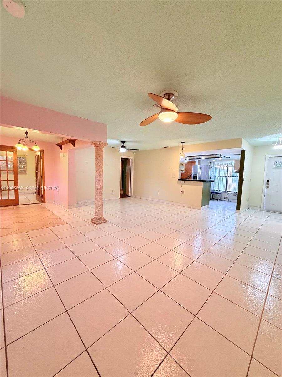 CORAL WOODS - Residential