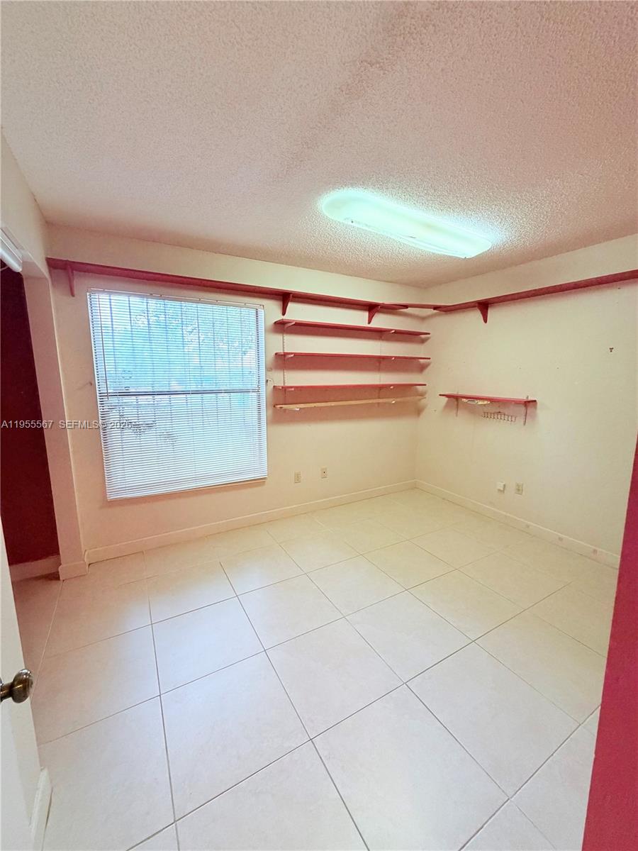 CORAL WOODS - Residential