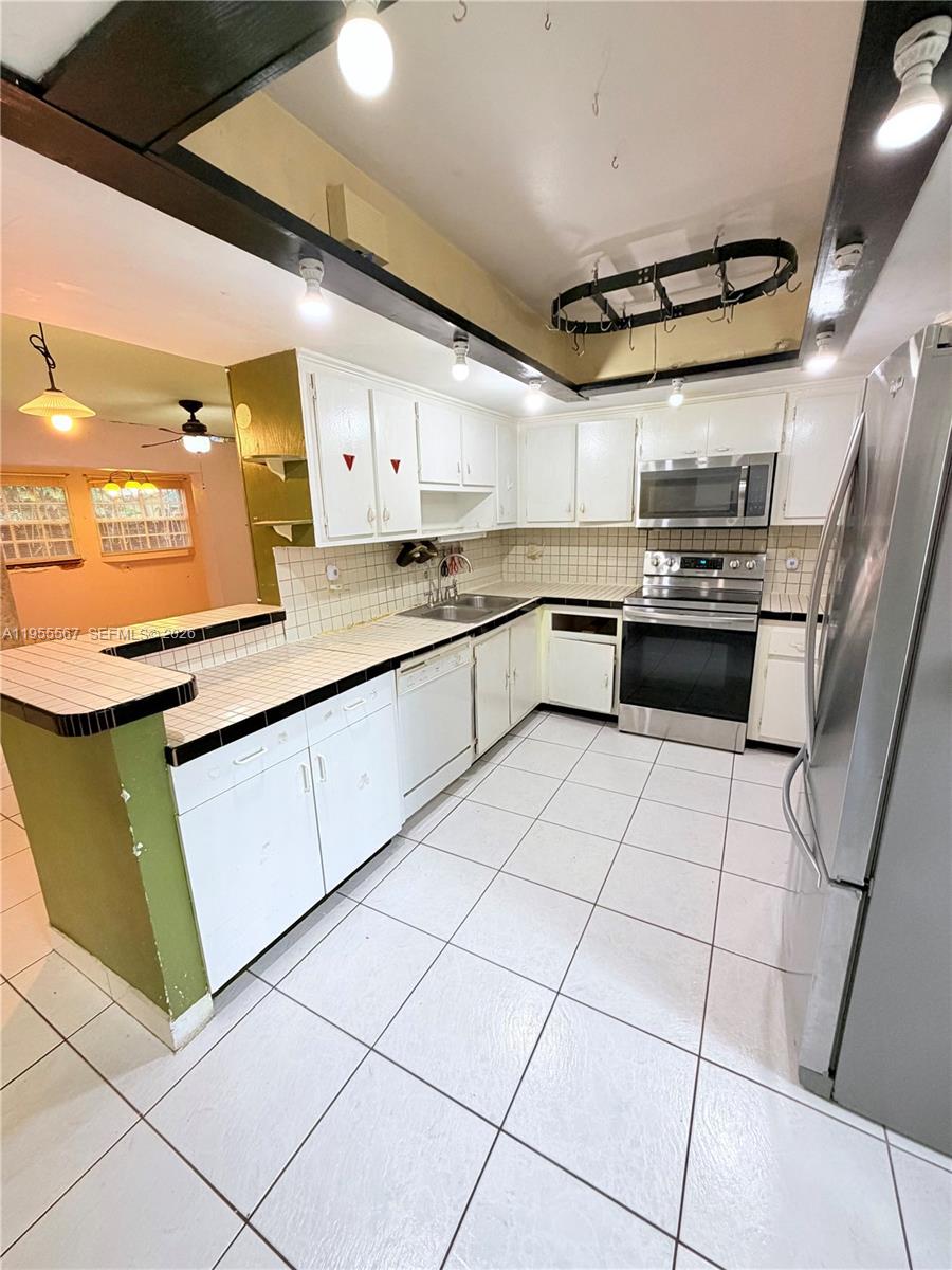 CORAL WOODS - Residential