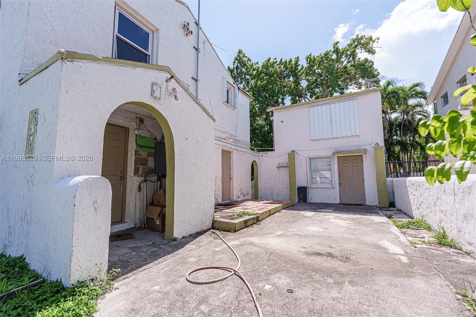 WEST SHENANDOAH A RESUB - Residential Lease