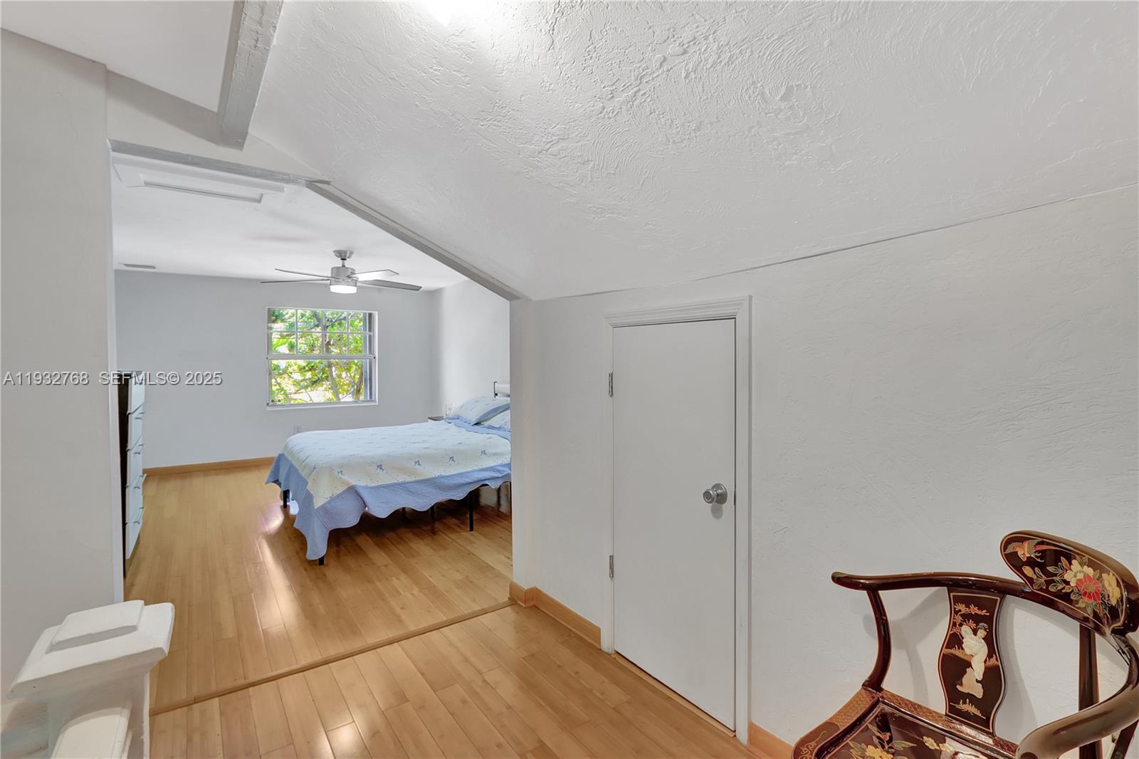 POMELO PARK - Residential Lease