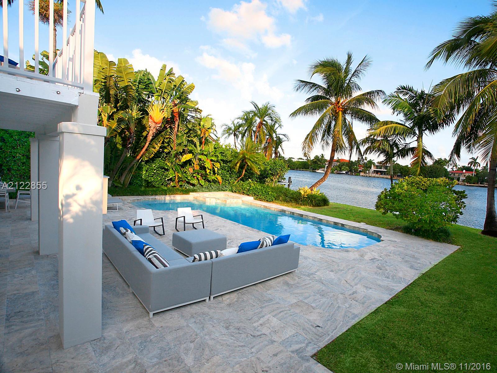 LAKE VIEW - Residential