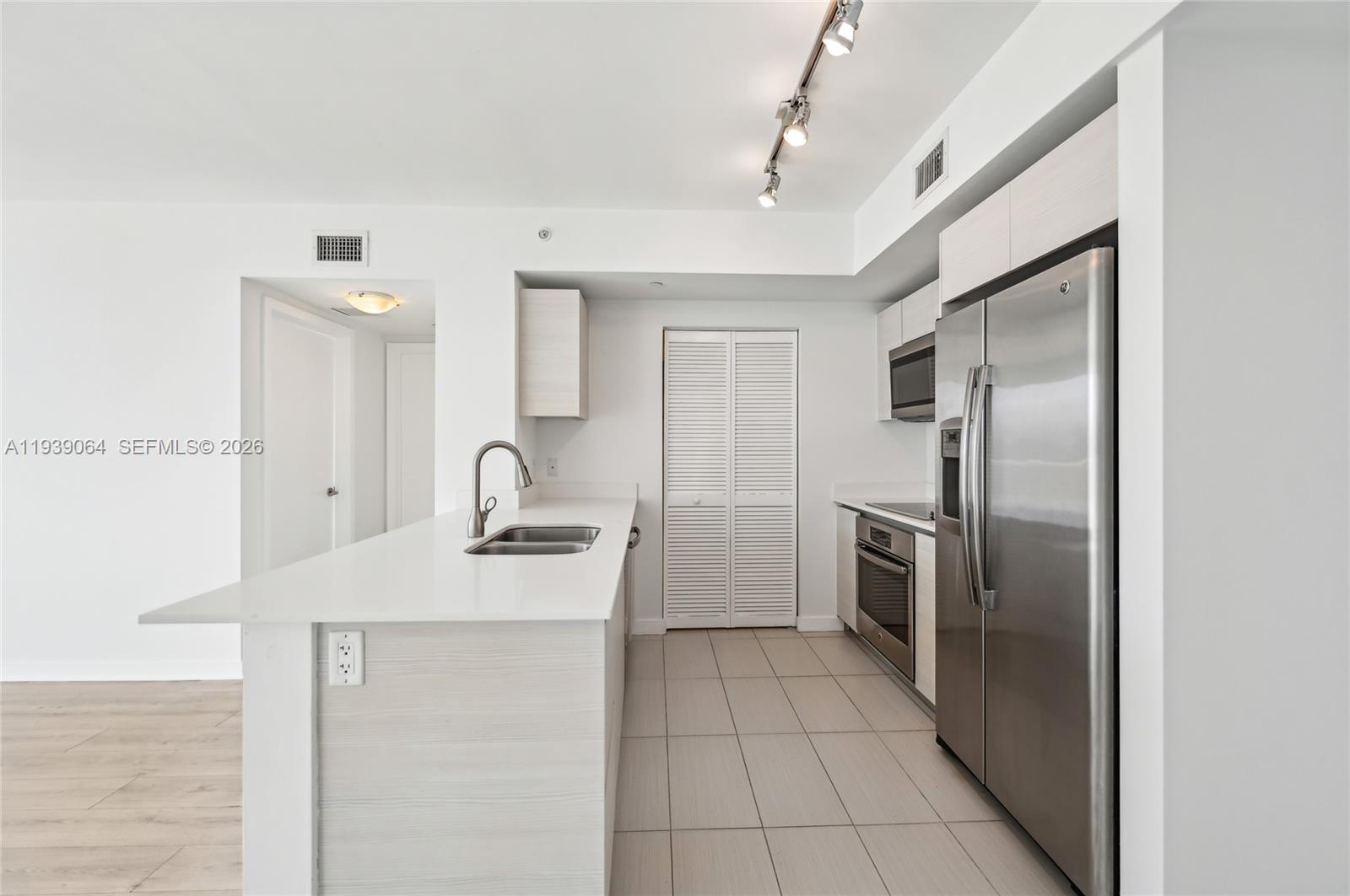 4250 BISCAYNE BOULEVARD C - Residential