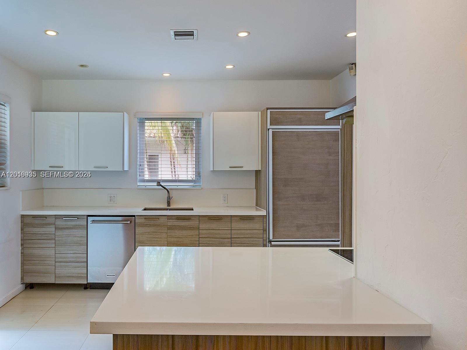AMD PL OF BELMAR - Residential Lease