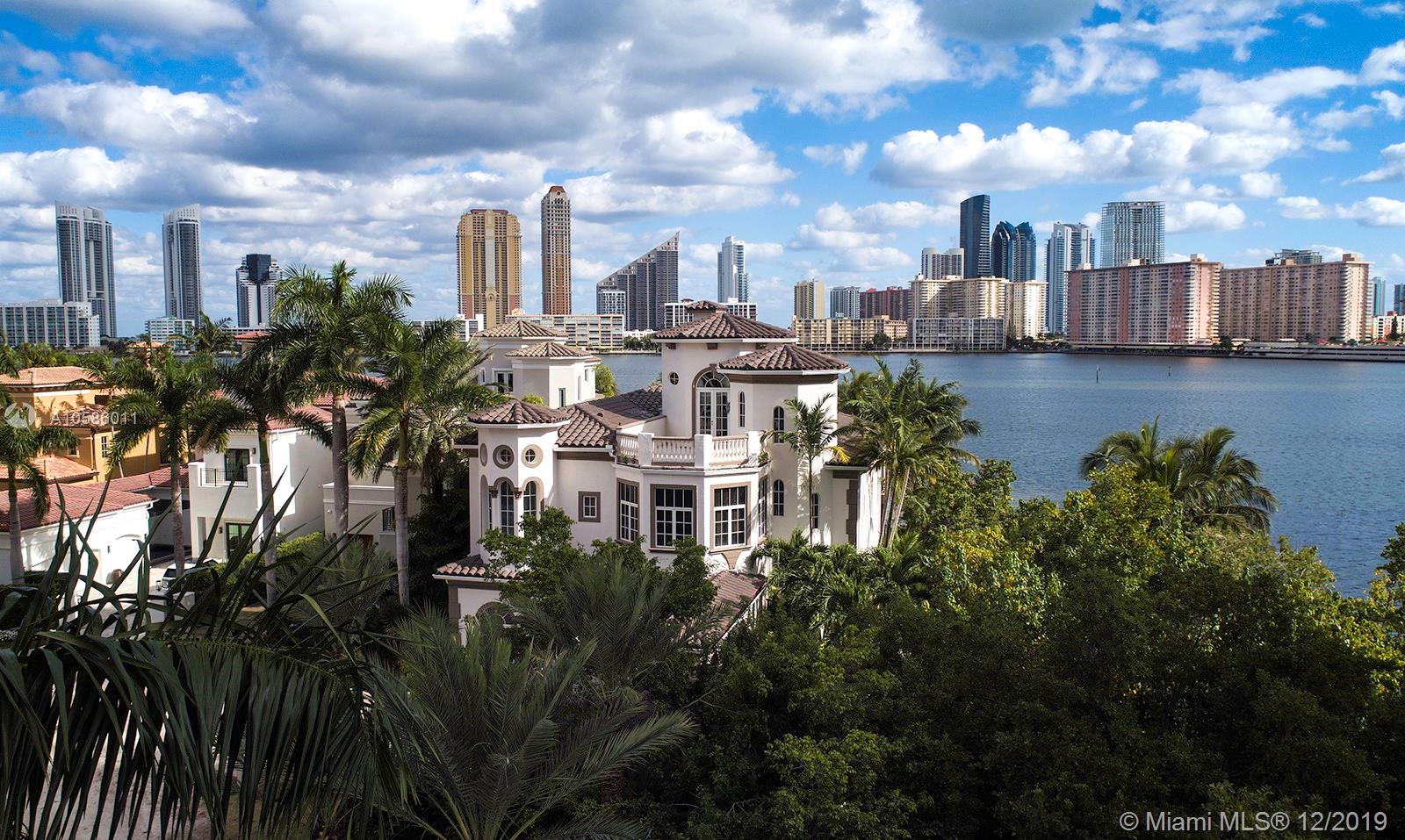 ISLAND ESTATES - Residential