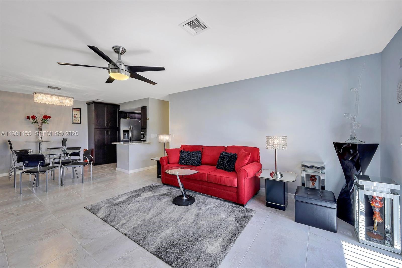 GLADES COUNTRY CLUB - Residential