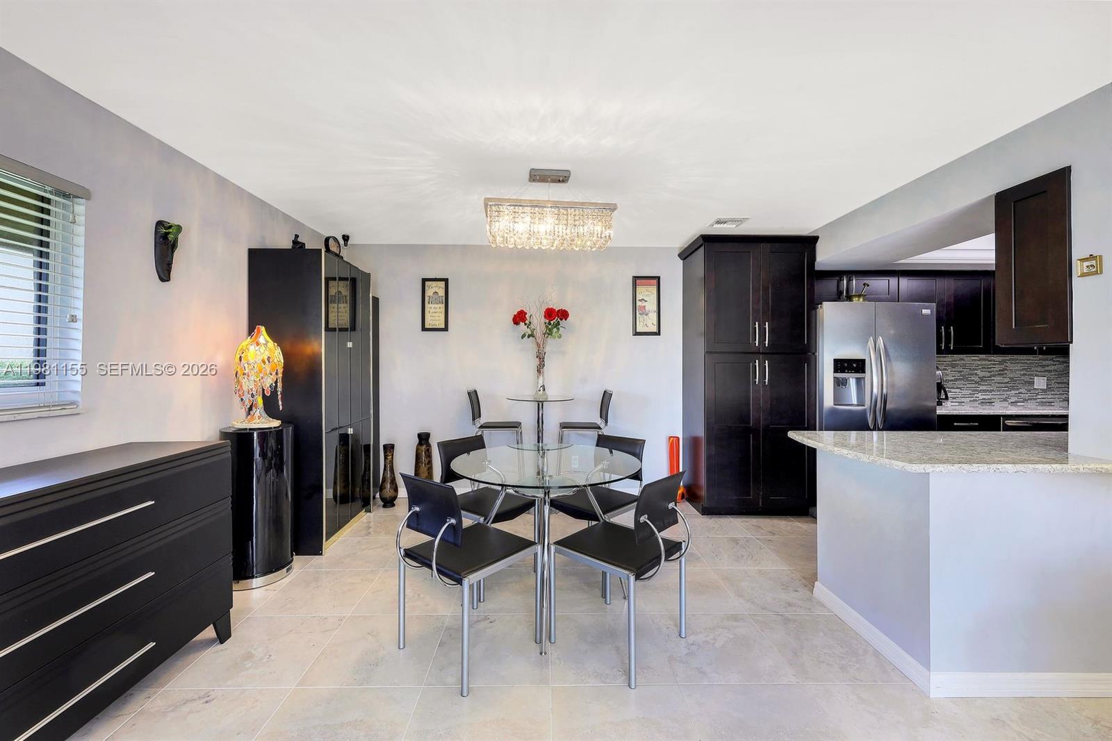 GLADES COUNTRY CLUB - Residential