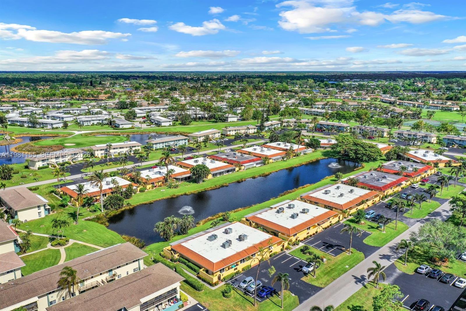 GLADES COUNTRY CLUB - Residential