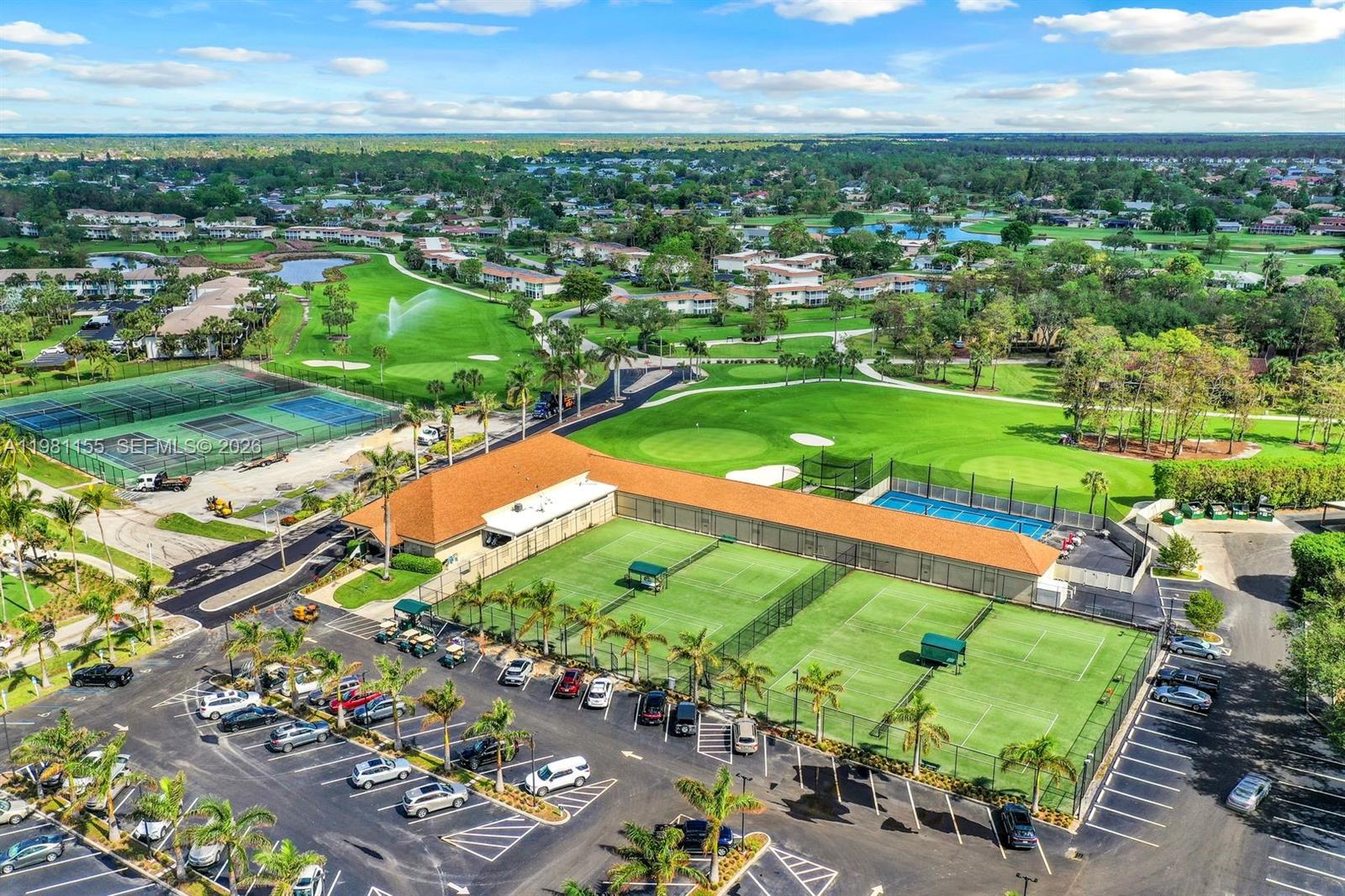 GLADES COUNTRY CLUB - Residential