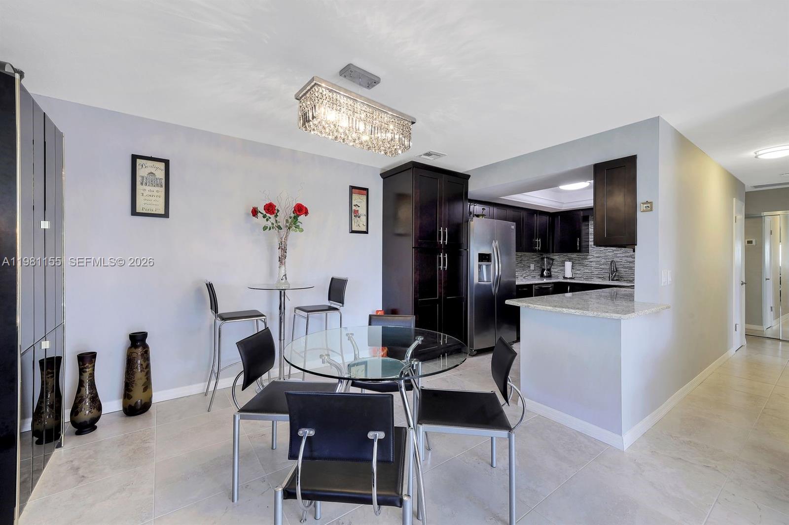 GLADES COUNTRY CLUB - Residential