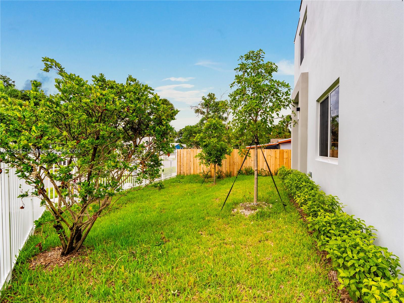 OSCEOLA PARK - Residential Income