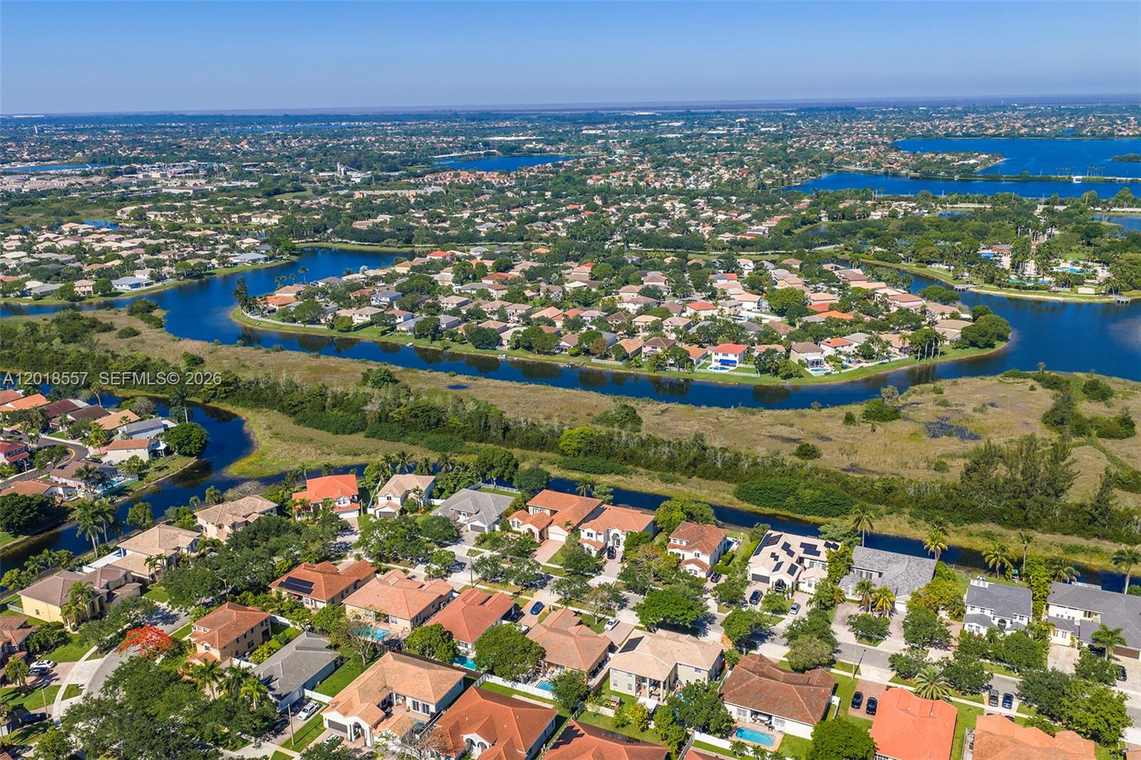 1170 NW 166th Ave, Pembroke Pines, FL, 33028/$865,000 4 1170 NW 166th Ave