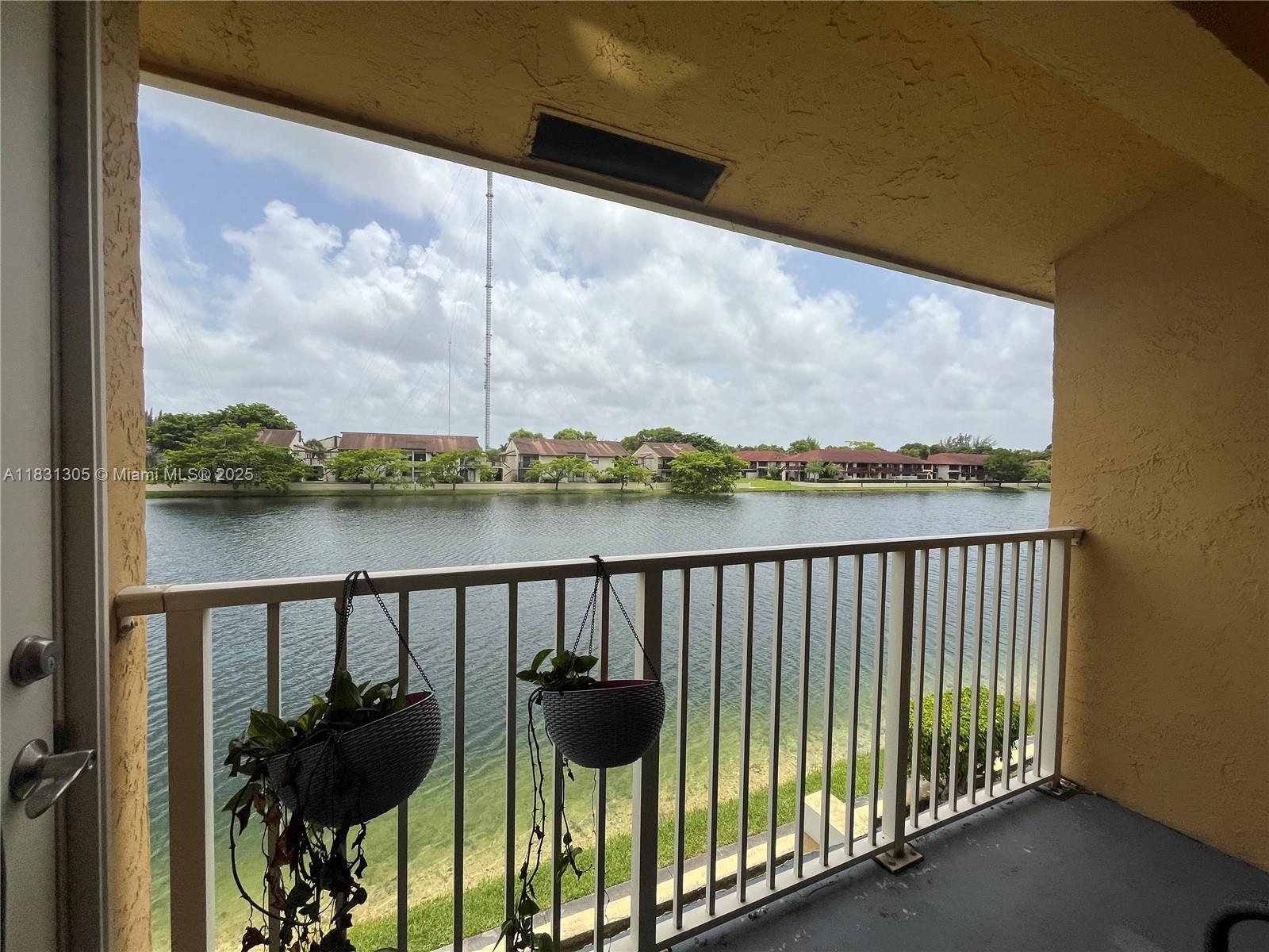 450 NW 214th St 205