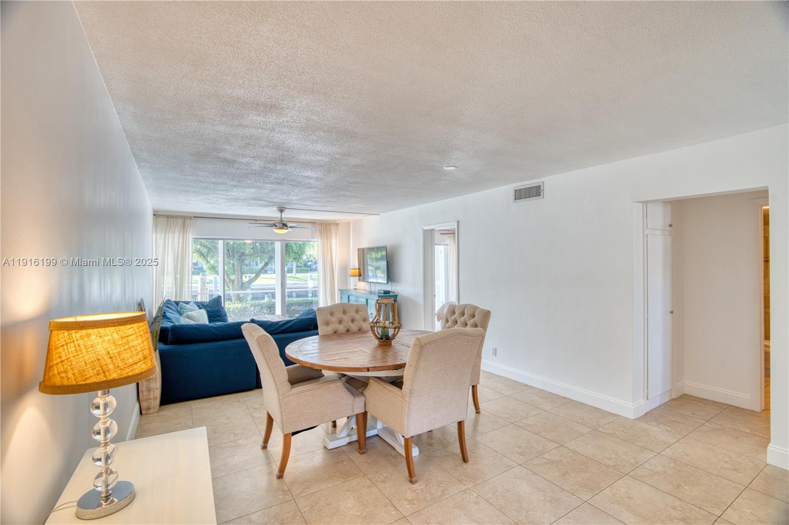 MARINA HARBOUR CONDO - Residential