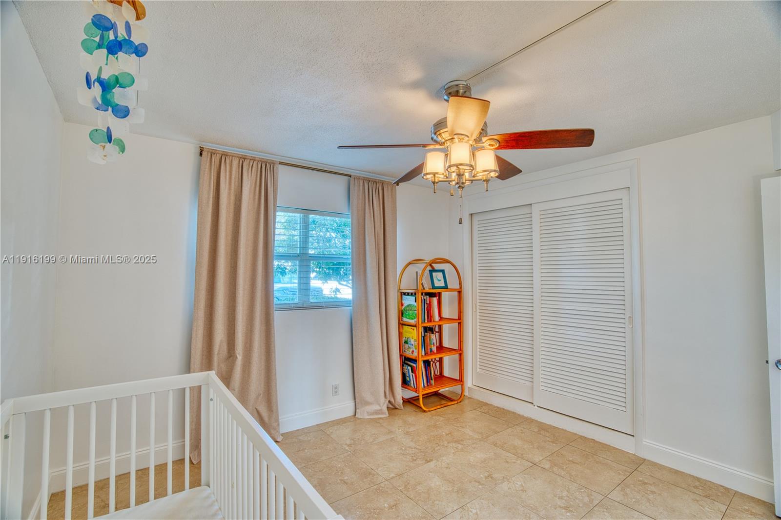 MARINA HARBOUR CONDO - Residential