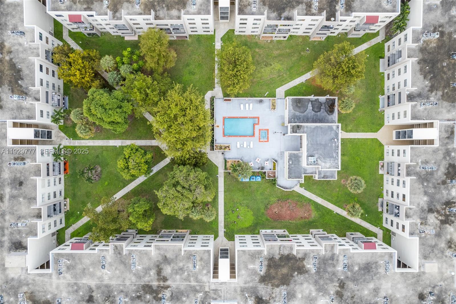 Pepermill Kendale Lakes - Residential