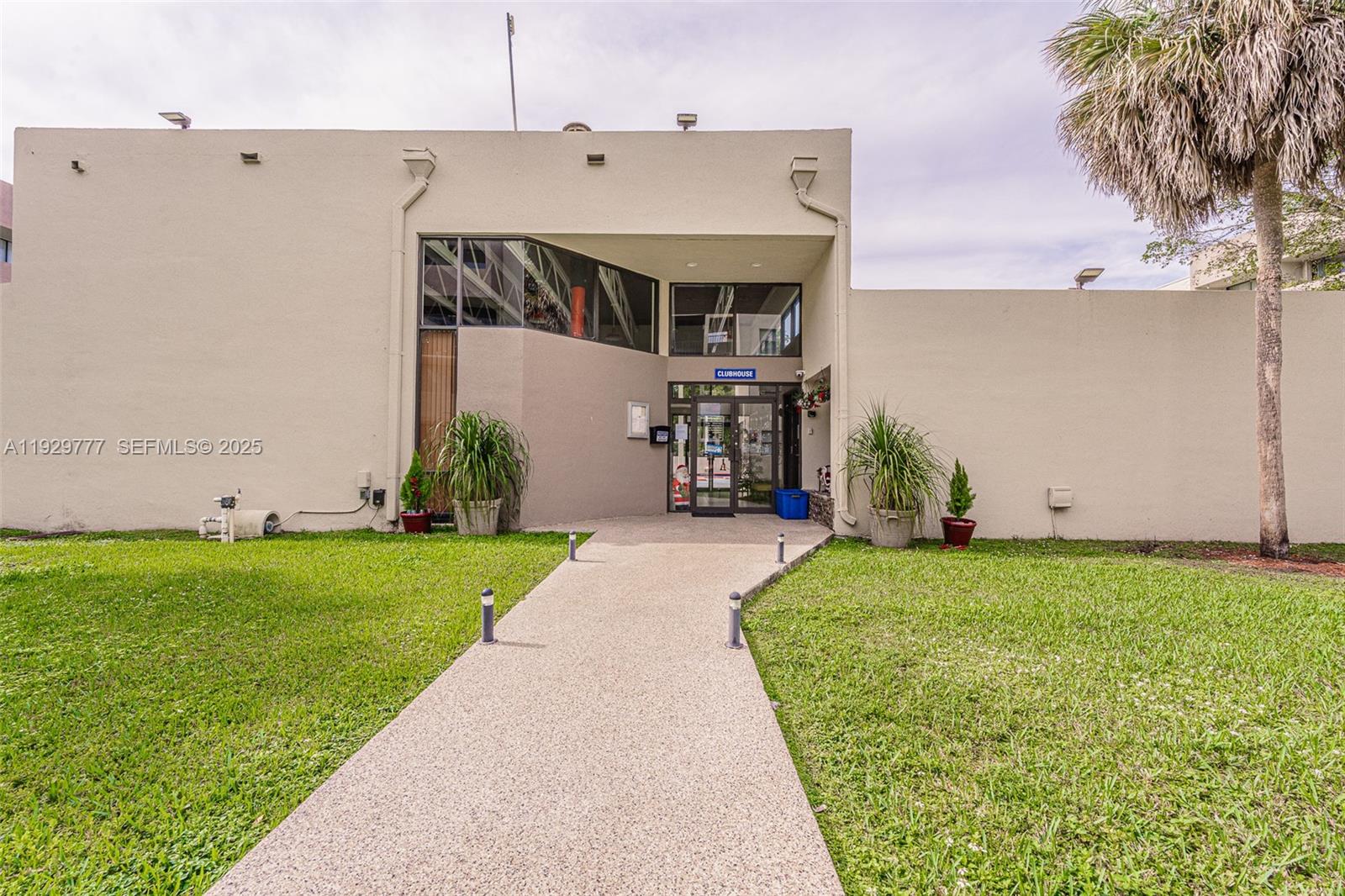 Pepermill Kendale Lakes - Residential