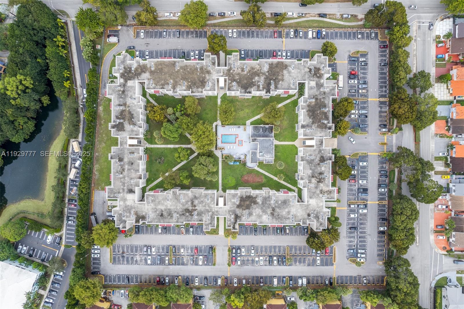 Pepermill Kendale Lakes - Residential