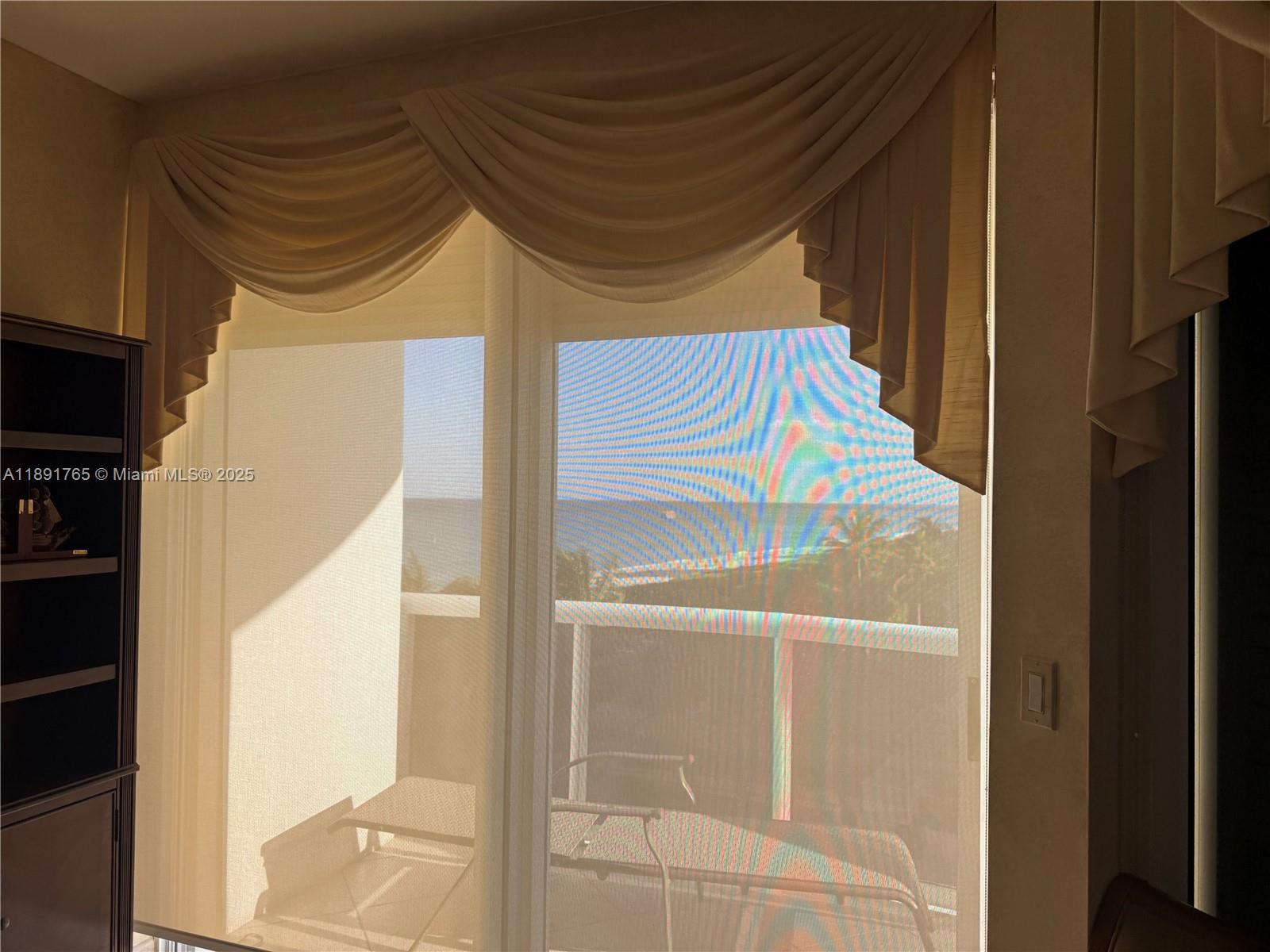 MAJESTIC TOWER - Residential Lease