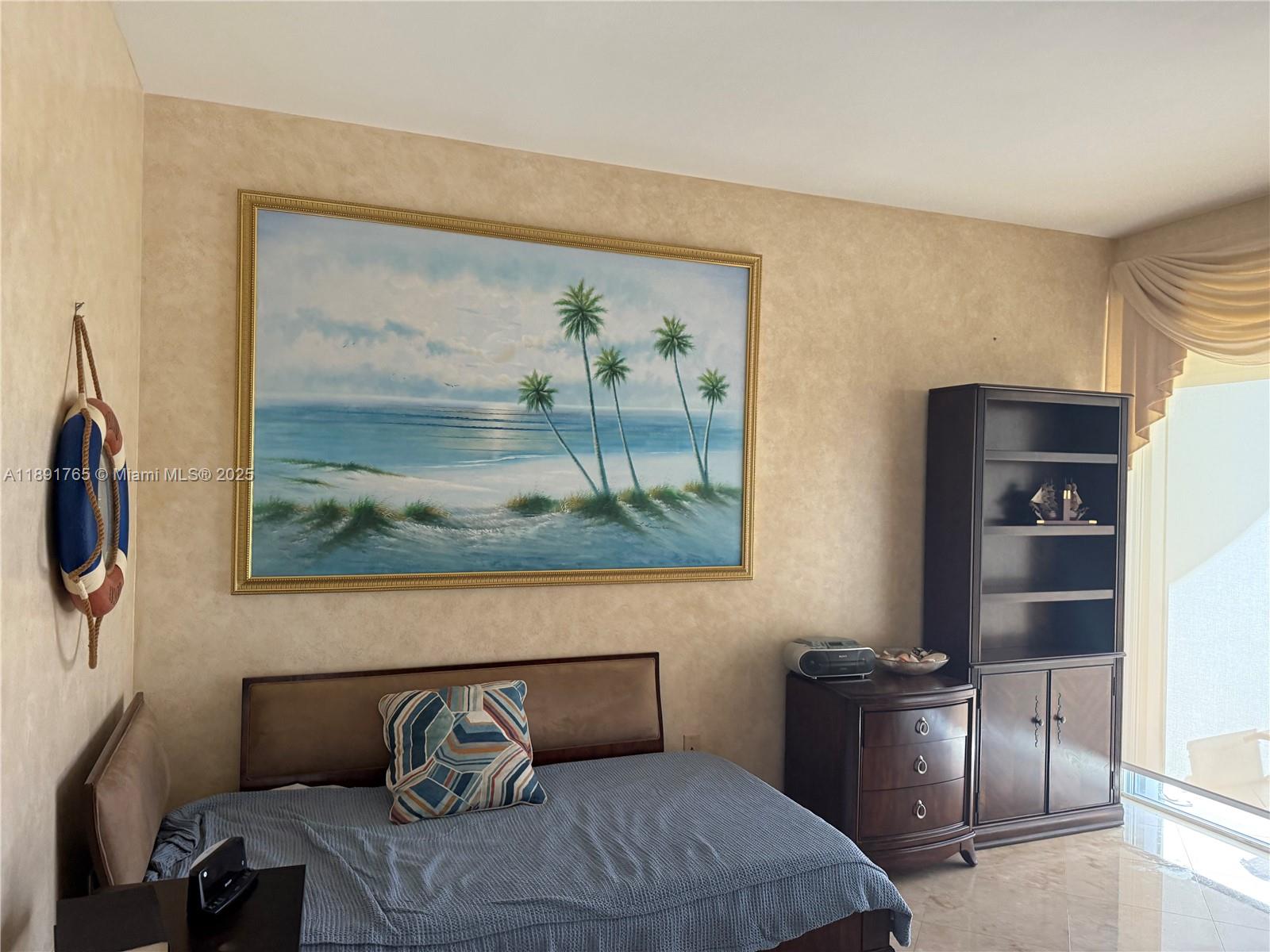 MAJESTIC TOWER - Residential Lease