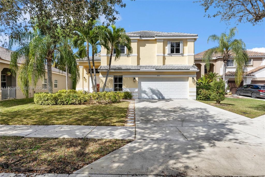 Photo of 4441 Stone Ridge Way, Weston, FL 33331 (MLS # A11952868)