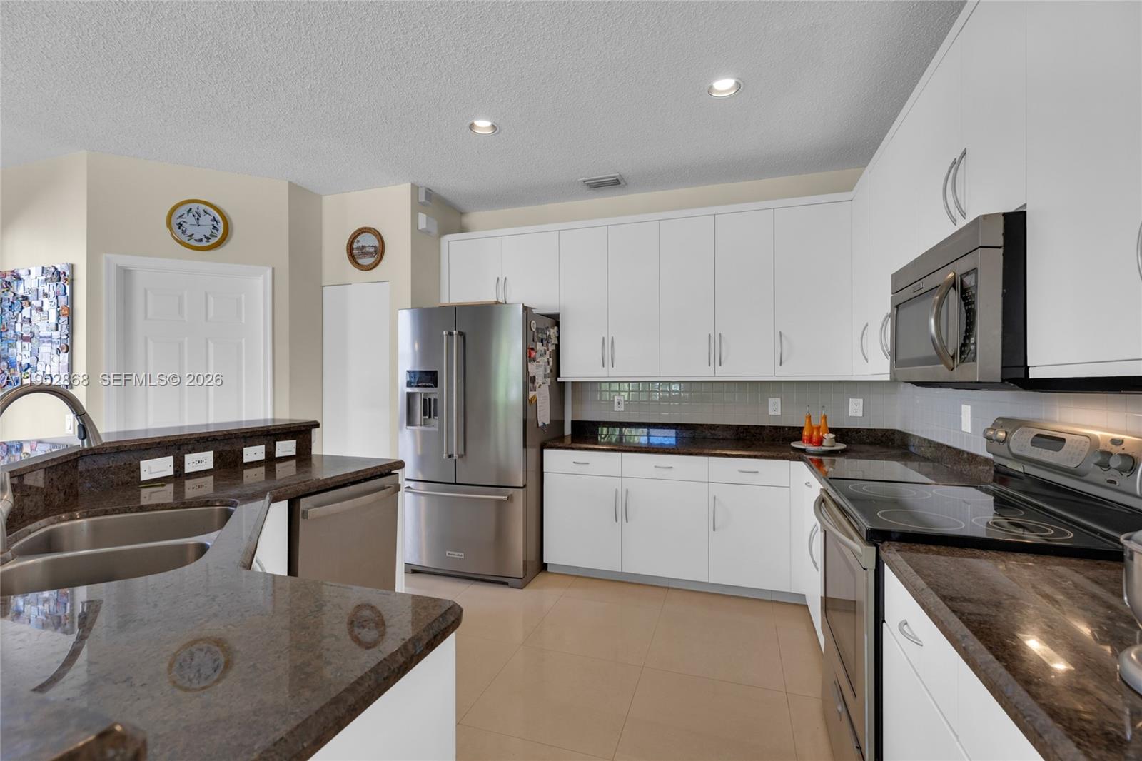 SECTORS 9 AND 10-PARCEL H - Residential