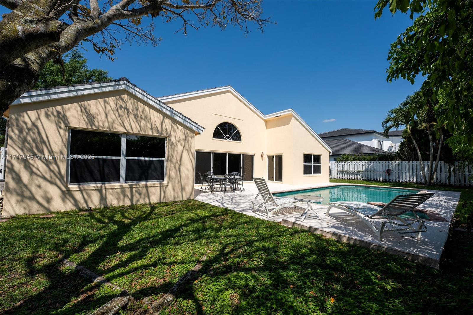 Property for Sale at 13080 Nw 8th Ct, Sunrise, Miami-Dade County, Florida - Bedrooms: 4 
Bathrooms: 3  - $799,000