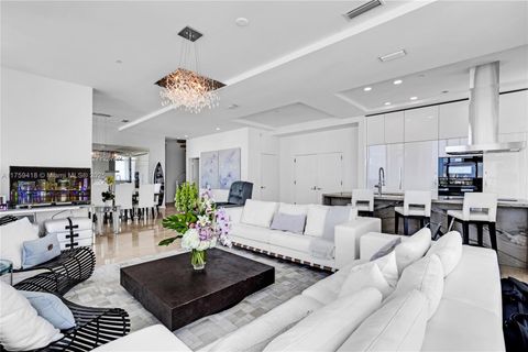 1445 16th St PH-4 Miami Beach FL 33139