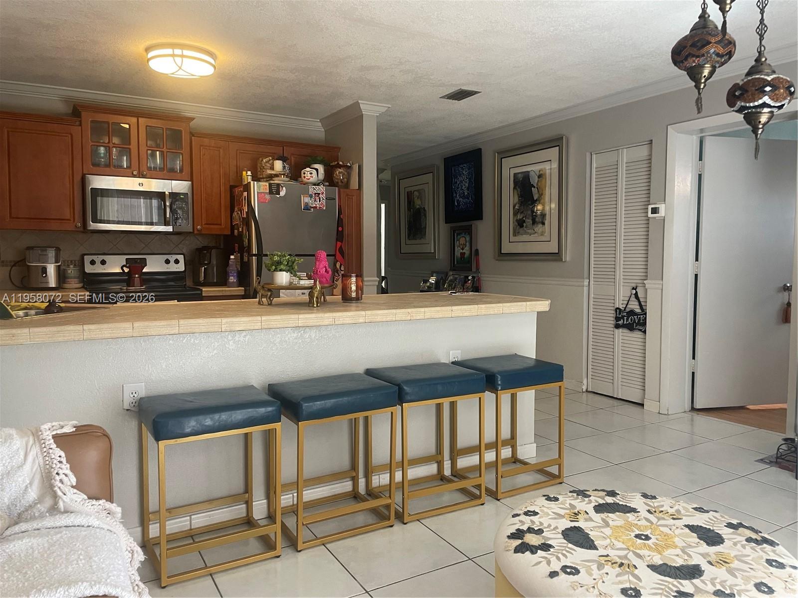 8851 NW 119th St 6102