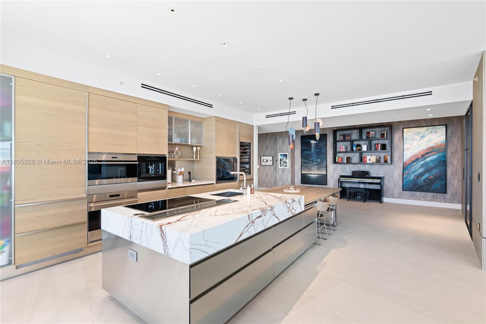 2200 FORT LAUDERDALE BEAC - Residential