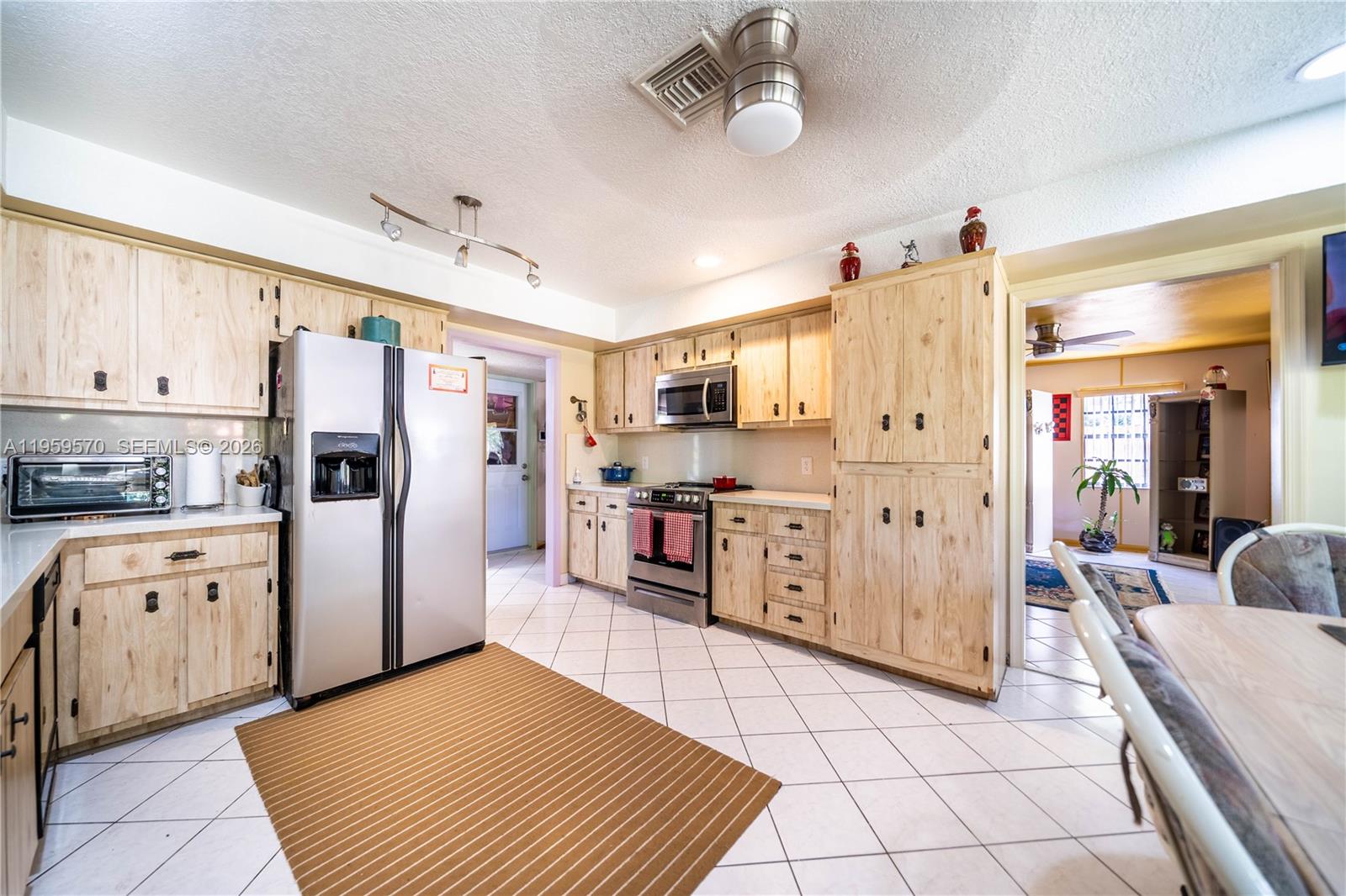 MIAMI GARDENS ESTATES SEC - Residential