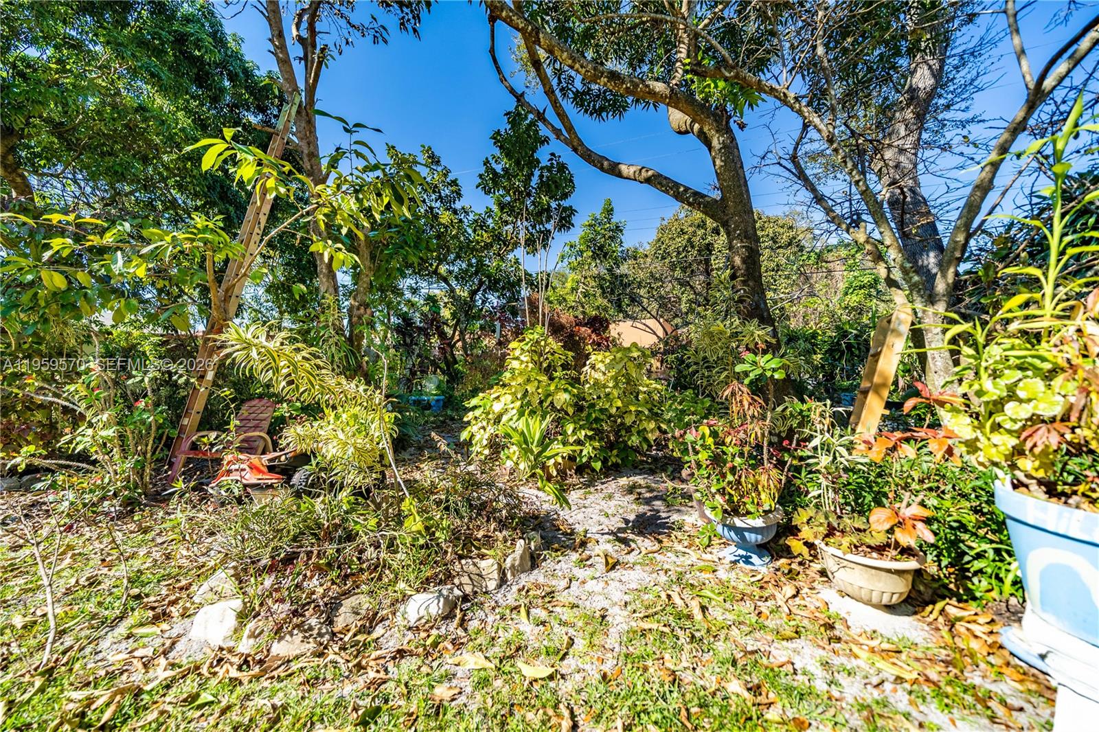 MIAMI GARDENS ESTATES SEC - Residential