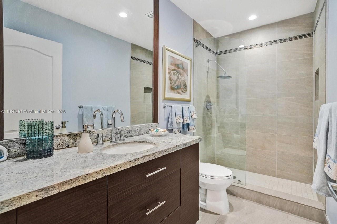 WHITE SANDS BEACH HOMES I - Residential