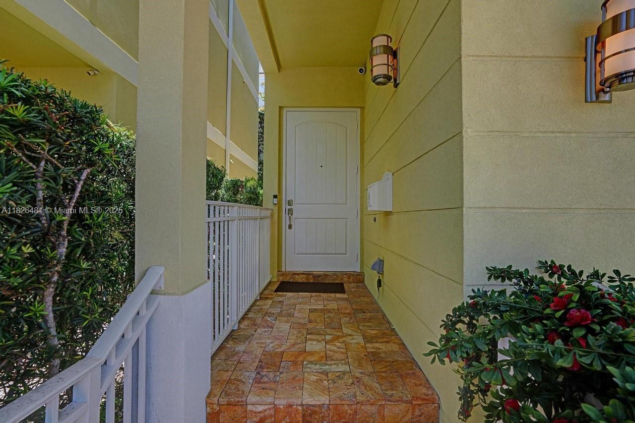 WHITE SANDS BEACH HOMES I - Residential