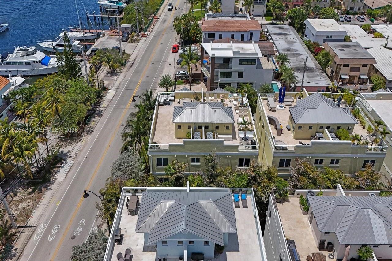 WHITE SANDS BEACH HOMES I - Residential