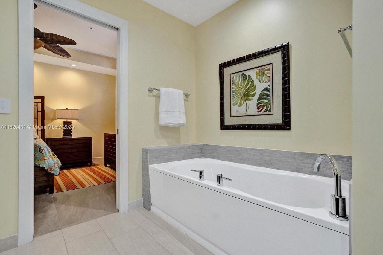 WHITE SANDS BEACH HOMES I - Residential