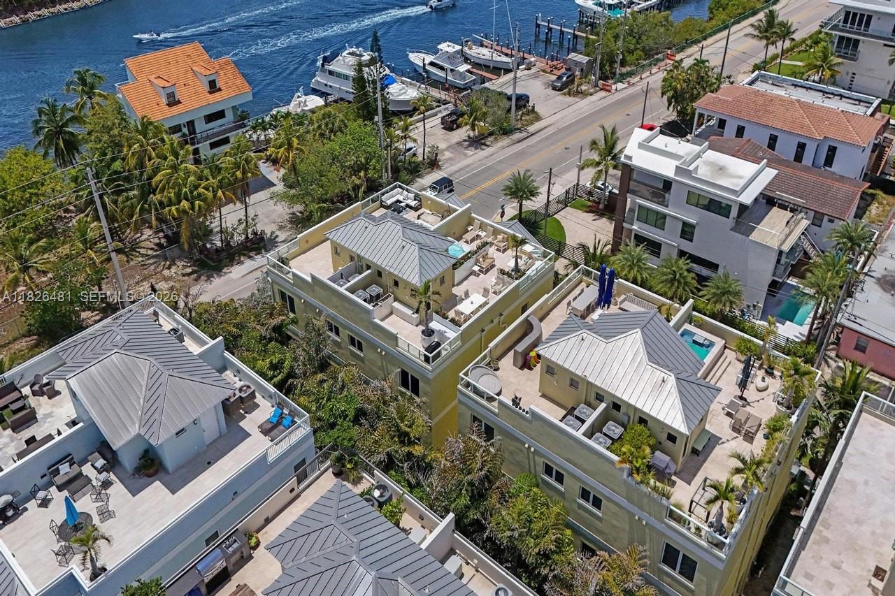 WHITE SANDS BEACH HOMES I - Residential